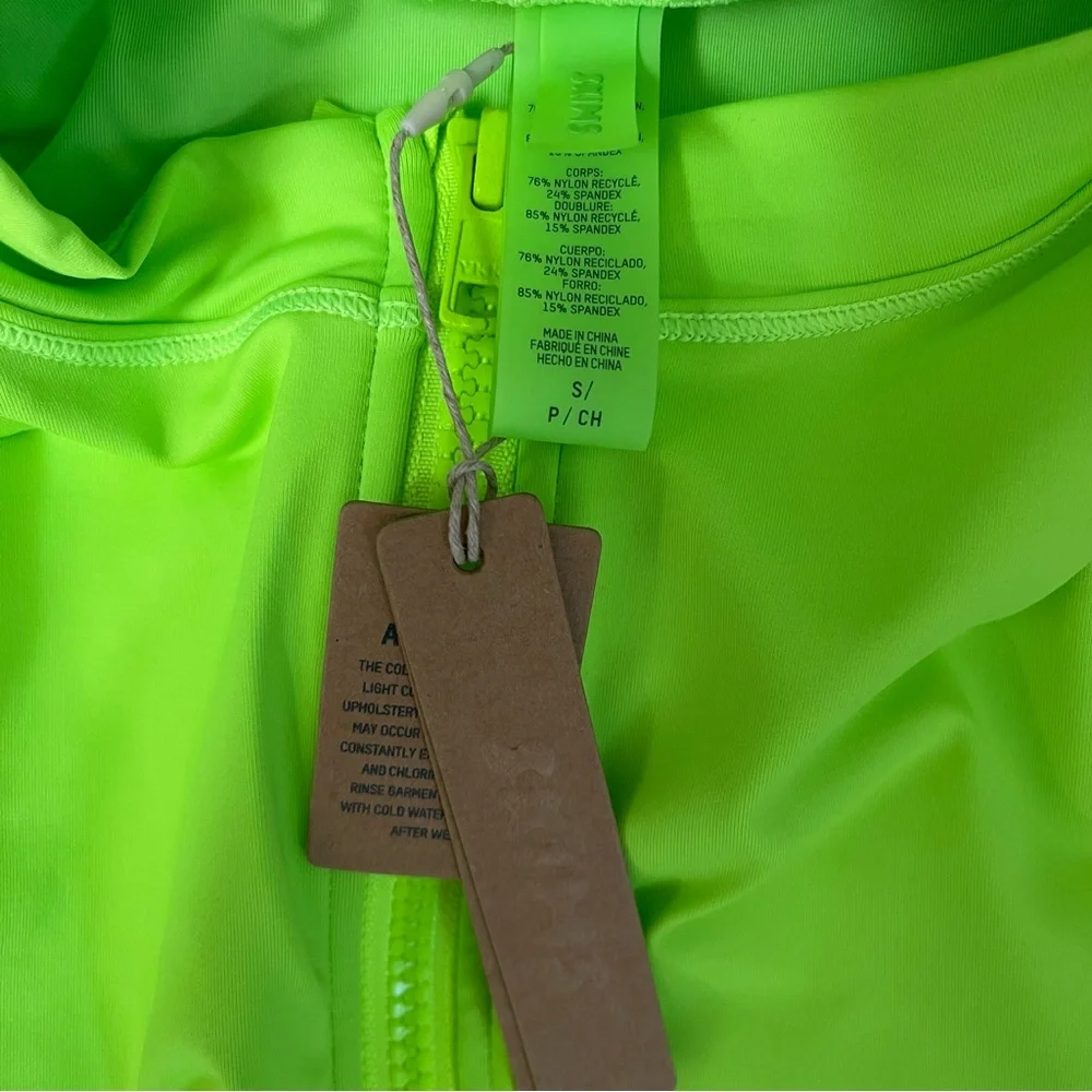 Skims Swim Zip Front Sleeveless One Piece Neon Green Size Small - Picture 5 of 5